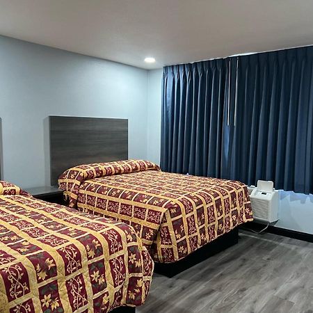 Travel Inn גילרוי מראה חיצוני תמונה