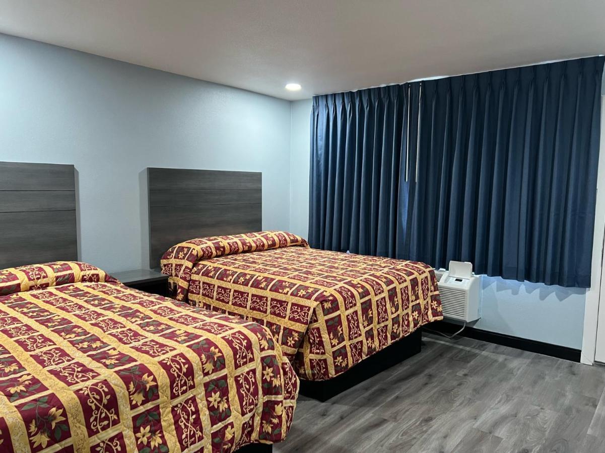 Travel Inn גילרוי מראה חיצוני תמונה